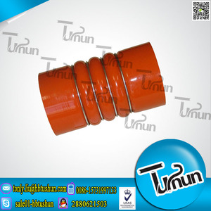 3.9 дюймов <span class=keywords><strong>oem</strong></span> 0020945282 0030947682 шланг турбо резиновые шланг mercedes benz грузовик сделано в китае - Product Image 5