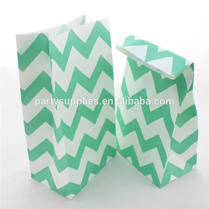 <span class=keywords><strong>de</strong></span> colores <span class=keywords><strong>de</strong></span> papel kraft bolsas <span class=keywords><strong>de</strong></span> regalo <span class=keywords><strong>de</strong></span> primera para la fiesta <span class=keywords><strong>de</strong></span> <span class=keywords><strong>cumpleaños</strong></span> <span class=keywords><strong>de</strong></span> la boda el día <span class=keywords><strong>de</strong></span> san valentín - Product Image 1
