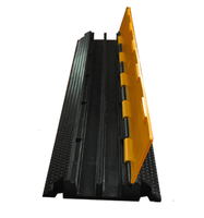 Ralentisseur de vitesse en caoutchouc robuste pour route, rampe de protection pour câbles, rampe de protection pour câbles à 2 canaux