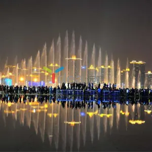 Extérieur grand déménagement danse l'eau courante fontaine pour déco