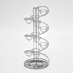 Elegante estante de aperitivos redondo cromado de alambre de 3 niveles - Product Image 3