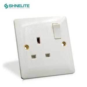 Super Slim Plate Design Hochwertiger UK Bakelit 10A 1 Gang 1-Wege-Elektroschalter Wand lichtsc halter - Product Image 3