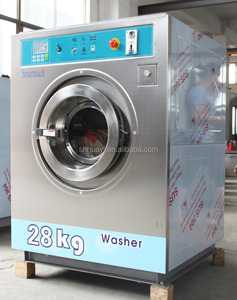 Lavadora Comercial que Funciona con Monedas de 12 kg a 20 kg - Product Image 2