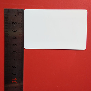 <span class=keywords><strong>Irdeto</strong></span> 2 스마트 카드 사용자 정의 높은 럭셔리 새겨진 VIP 카드 브러시 효과 - Product Image 3