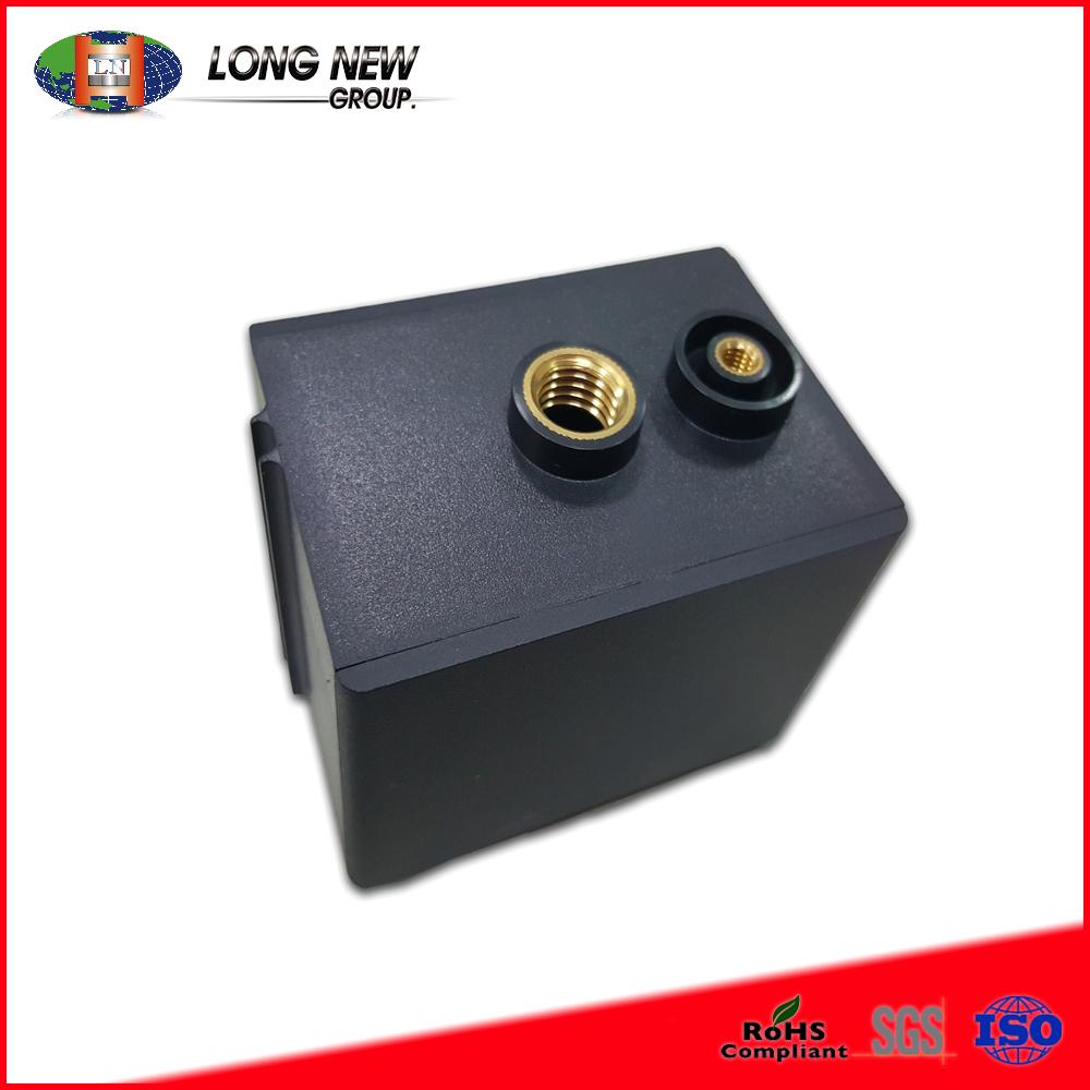 Пластиковая деталь для колонки