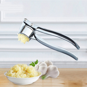 Outil de hachoir à ail de cuisine en alliage de zinc résistant à la rouille et au lave-vaisselle avec poignée ergonomique - Product Image 5