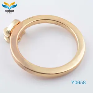 设计时尚女性皮革钱包金属配件手提包锌合金压铸O环扣包 - Product Image 6