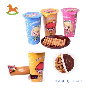 Ngon Sao Cup Sô Cô La Bánh Stick Với Đồ Chơi - Product Image 3