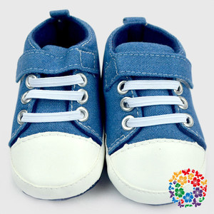 Chaussures en toile bleues pour bébés, <span class=keywords><strong>4</strong></span> tailles au choix, nouvelle collection