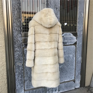 Abrigos de piel de visón beige claro de fábrica de diseñador de moda para mujer - Product Image 4