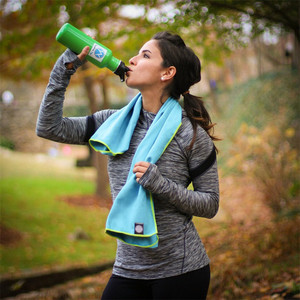 <span class=keywords><strong>Serviette</strong></span> <span class=keywords><strong>de</strong></span> sport Avec Sac <span class=keywords><strong>70x140</strong></span> cm Grande Taille <span class=keywords><strong>serviette</strong></span> <span class=keywords><strong>De</strong></span> <span class=keywords><strong>Bain</strong></span> En Microfibre <span class=keywords><strong>Serviette</strong></span> <span class=keywords><strong>de</strong></span> Voyage - Product Image 2