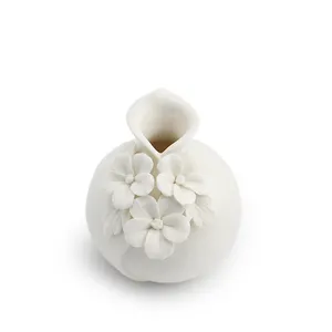 사용자 정의 로고 하이 퀄리티 우아한 홈 웨딩 장식 흰색 작은 세라믹 꽃병 가정 장식