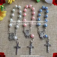 Pulseira de rosário de pérolas falsas de 6mm, pulseiras de pérola com ave maria center e mini benedict cruz