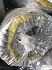 Conduit <span class=keywords><strong>flexible</strong></span> isolé acoustiquement en <span class=keywords><strong>aluminium</strong></span> avec isolation en fibre de verre jaune résistant au feu pour la ventilation - Product Image 5