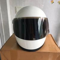 Casques de moto intégraux rétro en fibre de verre avec visière fumée