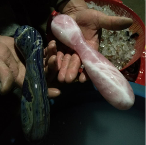 Berbagai Bentuk Kristal Kuarsa Mawar Alami Dildo/penis, Tongkat Pijat Masturbasi Kristal Aman untuk Wanita - Product Image 4