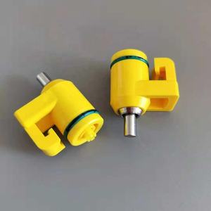 Abbeveratoi automatici per capezzoli di pollo abbeveratoi per allevatori di polli da carne per sistema di abbeveraggio per allevamenti di pollame - Product Image 3