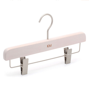 Cintre pour pantalons et manteaux en bois, couleur gris lavage, accessoires traditionnels - Product Image 3