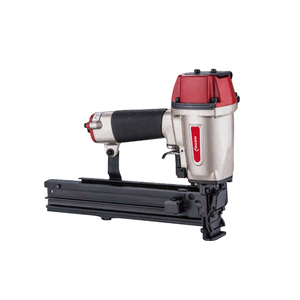 Graffettatrice Professionale Pneumatica Industriale 15/16'' a Corona Larga, Chiodatrice ad Aria di Alta Qualità Calibro 16, Graffettatrice per Impieghi Gravosi GDY-N5021 300000 - Product Image 4