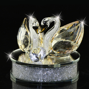 K9 cisnes <span class=keywords><strong>perfume</strong></span> decoración del coche de cristal de regalo de San Valentín - Product Image 4