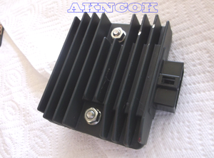 Régulateur de tension redresseur, SH713AA, SH713AA-12, 5SL-81960-00, FORFZ6, <span class=keywords><strong>FZ600</strong></span>, FZS6, YZF R6, XJ6-F, R6S, FZ6R, FZ6RZ, YZFR6S - Product Image 1