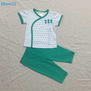 BKD personnalisé taille bébé pyjamas set avec snaps bouton - Product Image 1