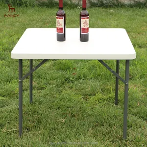 الجملة الرخيصة مربع طاولة بلاستيكية قابلة للطي طاولة طعام للبيع