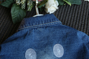 Giacca di Jeans Personalizzata per Ragazzi con Logo del Tuo Brand e Faccina Sorridente - Product Image 6