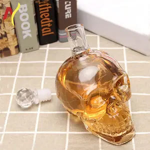 Botellas de whisky de cristal con forma de Calavera, tapón de plástico, transparente, alta calidad, hecho de fábrica