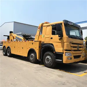 SINOTRUK HOWO 8x4重型旋转器残骸20吨拖车车出售