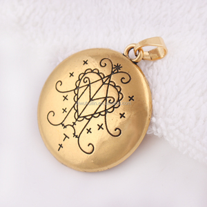 Pendentif Huilin Ezili Freda Vodou <span class=keywords><strong>Veve</strong></span> Loa Lwa, Amulette d'Abondance et d'Amour des Esprits Haïtiens - Product Image 2