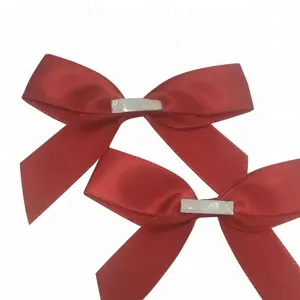 Fita vermelha de cetim de 9cm com fita autoadesiva, fita autoadesiva para presente, arco de fita autoadesiva, pequeno arco para embalagem