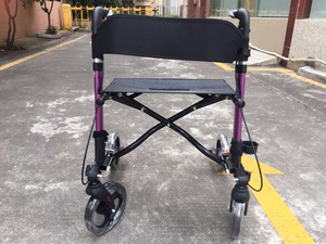 Hoge sterkte aluminium opvouwbare walker trolley voor oude en gehandicapten - Product Image 5