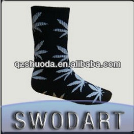Chaussettes 2014 personnalisé feuille de mauvaise herbe de <span class=keywords><strong>HUF</strong></span> fabricant - Product Image 1