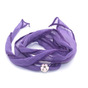2024 nuovo arrivo 10 colori Sari nastro avvolgente Yoga <span class=keywords><strong>con</strong></span> ciondolo <span class=keywords><strong>fiore</strong></span> <span class=keywords><strong>rosa</strong></span> braccialetto di moda donna - Product Image 5