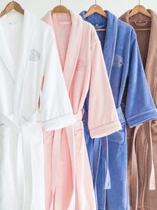 Jubah Mandi Kain Turki Velour Katun Kualitas Tinggi untuk Hotel dan Spa Berenang