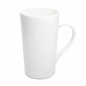 Caneca de café cerâmica branca alta com alça, grande