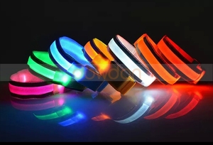 Led Clignotant Brassard de Sport Led Lumières De Sécurité Pour Courir La <span class=keywords><strong>Nuit</strong></span> Échantillon Gratuit - Product Image 4