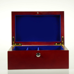 Bloqueo económico chino pequeña caja de joyería de madera antigua 2013 - Product Image 1