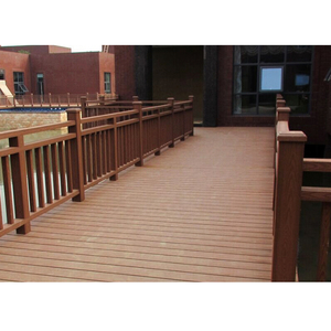 Rampe de balcon en WPC pour terrasse au design moderne et bon marché - Product Image 3