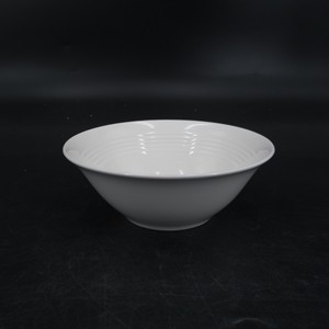 Vente flash : Service de table carré <span class=keywords><strong>en</strong></span> <span class=keywords><strong>arcopal</strong></span>, 24 pièces, doré et embossé, prix d'usine - Product Image 3