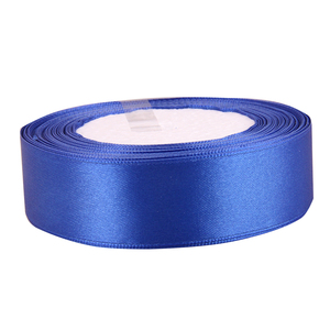 Vente en gros de <span class=keywords><strong>ruban</strong></span> de satin violet 100% polyester 1.5 cm 5/8 pouces satin à face unique pour la fabrication de fleurs de rosette - Product Image 2