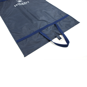 Excellente Qualité Ronde épaule Structure 210D Nylon Marine Costume Couverture Sacs À Vêtements - Product Image 4