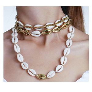 Trendy oro shell collana lunga collana di conchiglie set - Product Image 1