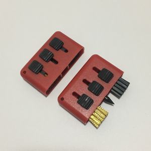 A portata di mano <span class=keywords><strong>3</strong></span>-in-1 tasca in acciaio e plastica spazzole da Golf Cleaner per legno e ferro mazze per lo sport grande come un regalo - Product Image 3