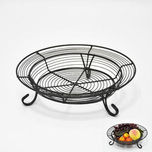 ตะกร้าผลไม้ลวดตกแต่งโต๊ะในครัวสีดำ - Product Image 1
