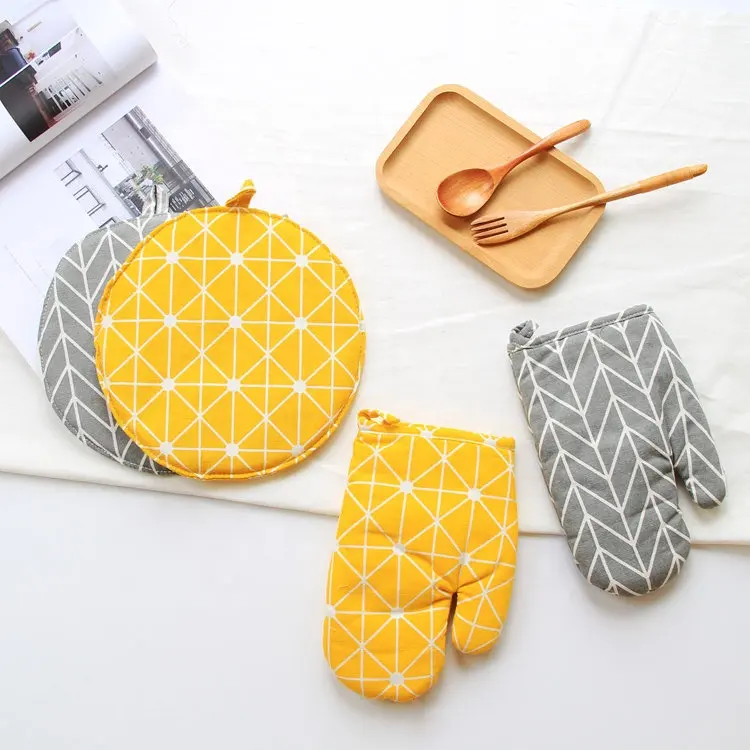 FY1 Piece Cute fashion Yellow Gray Cotton Fashion Nordic Kitchen Cooking microwave gloves baking BBQ potholders Oven mitts