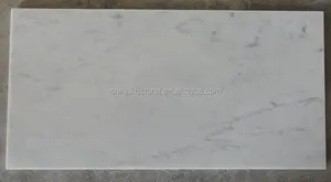 Moderne carrare blanc marbre de cuisine poli ou poli tuile convient pour la fabrication de mosaïque dosseret