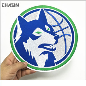 Vivid lobo logo bordado parches de calidad para <span class=keywords><strong>la</strong></span> chaqueta - Product Image 2