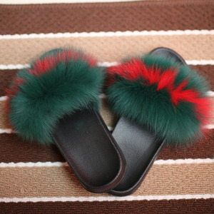 Multicolor toddler furry real fox rainbow fur slides/kids fluffy fur slides - Product Image 4